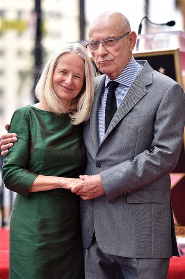 Who is Alan Arkins Wife?