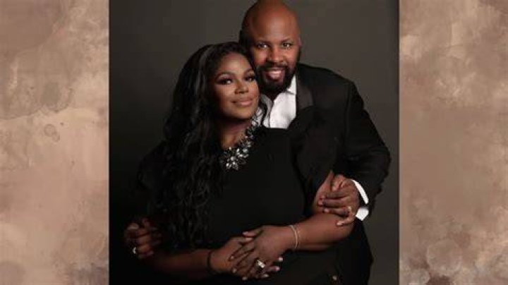 Who is Bebe Winans Dating Now