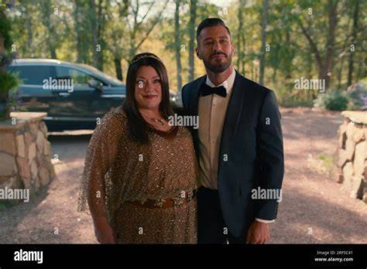 Who Is Brooke Elliott's Husband?