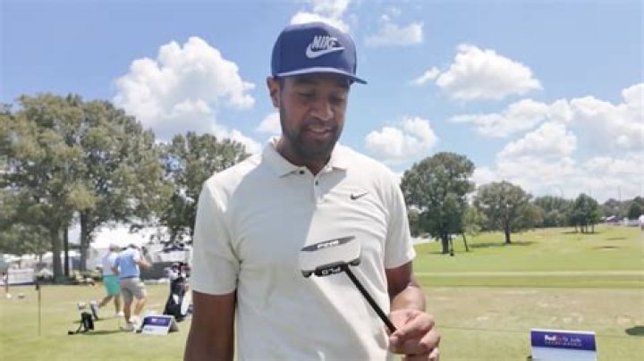 Who Is Gipper Finau? How Many Brothers Does Tony Finau Have? His Family Details ·
