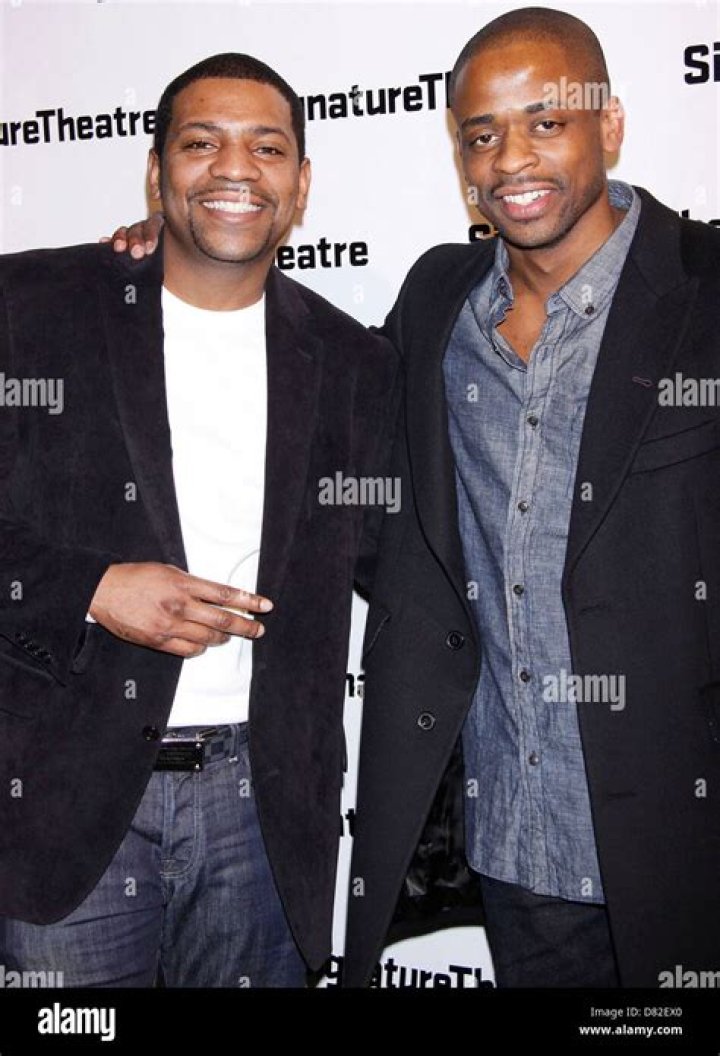 Who Is Mekhi Phifer Brother Fernando Cameron? Meet His Family ·