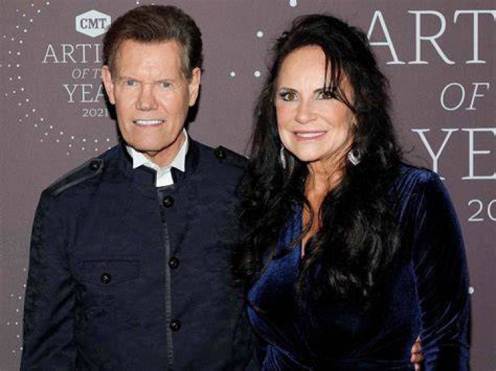 Who Is Randy Travis? Wiki, Age, Height, Wife, Kids, Net Worth