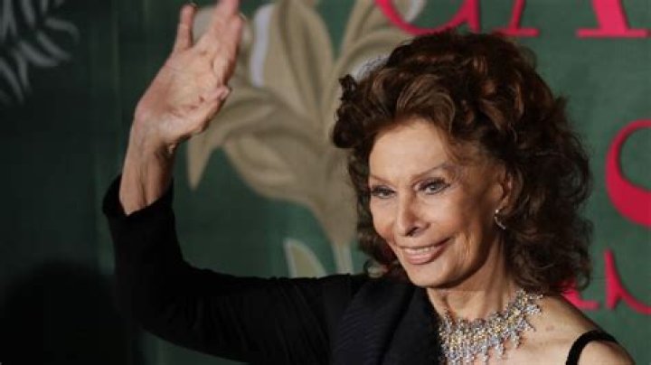 Who is Sophia Loren? Wiki, Age, Height, Husband, Net Worth, Ethnicity