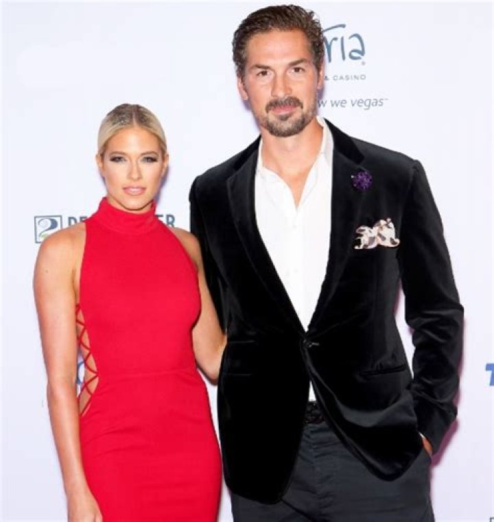 ZestD | Kelly Kelly- Wiki, Age, Height, Net Worth, Husband, Ethnicity